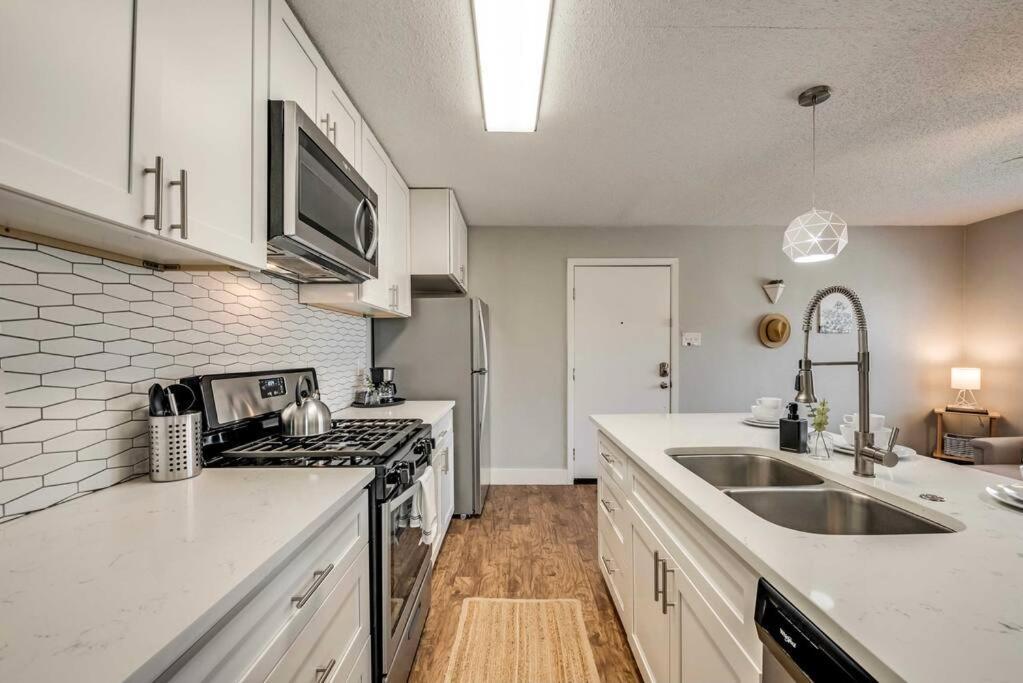 Heart Of Dallas Flat Close To Baylor Hospital Exteriör bild